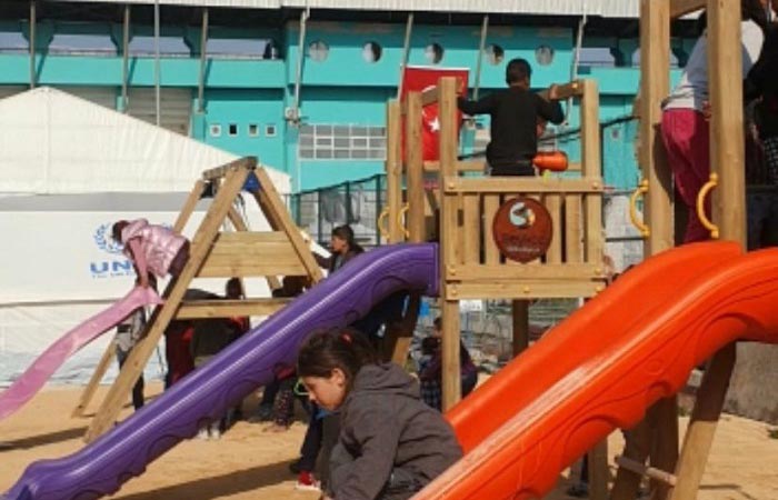Beykoz Belediyesi Hatay’da çocuklar için oyun parkı kurdu