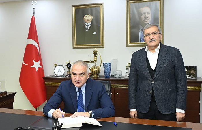 Kültür ve Turizm Bakanı Mehmet Nuri Ersoy ve Beykoz Belediye Başkanı Murat Aydın