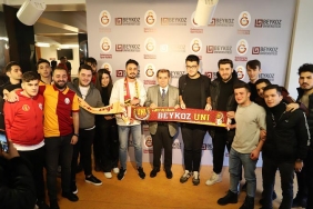 Dursun-Ozbek-Beykoz-Universitesi-ogrencileri-ile-bulustu