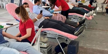 ak-beykoz-dan-kizilay-a-400-unite-kan-destegi_3562-1