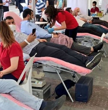 ak-beykoz-dan-kizilay-a-400-unite-kan-destegi_3562-1