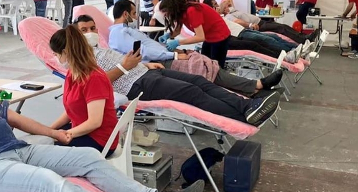 ak-beykoz-dan-kizilay-a-400-unite-kan-destegi_3562-1