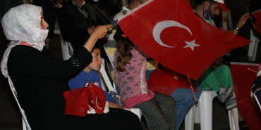 beykoz-da-demokrasi-kahramanlari-turkulerle-anildi_8438-1