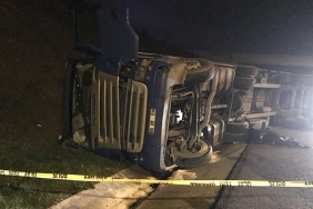 beykoz-da-tir-devrildi-surucu-hayatini-kaybetti_7450-1