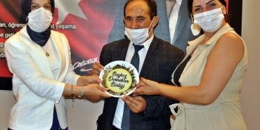 beykoz-yore-derneklerinden-kaymakam-cicekli-ye-ziy_8783-1