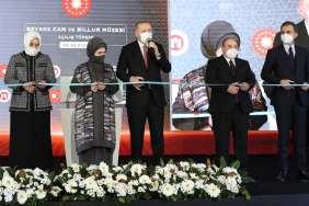 cumhurbaskani-erdogan-beykoz-cam-muzesi-nin-acilis_4798-1