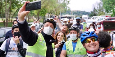 isbakan-selcuk-beykoz-da-bisiklet-turuna-katildi_3512-1