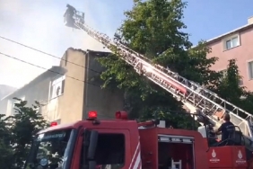 isbeykoz-da-3-katli-bina-alev-alev-yandi_8858-1