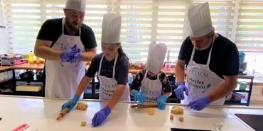 isbeykoz-da-babalar-ve-cocuklari-mutfaga-girdi_3290-4