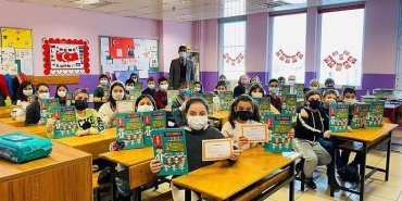 isbeykoz-da-iki-yil-sonra-karne-heyecani-yasandi-100_1392-4