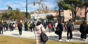 isbeykoz-da-ikinci-donemin-ilk-ders-zili-caldi_2376-4