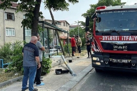 isbeykoz-da-kamyon-dereye-uctu_8168-4