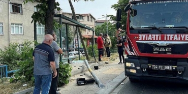 isbeykoz-da-kamyon-dereye-uctu_8168-4