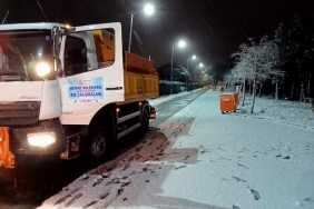 isbeykoz-da-kar-yagisina-karsi-teyakkuza-gecildi_2443-4