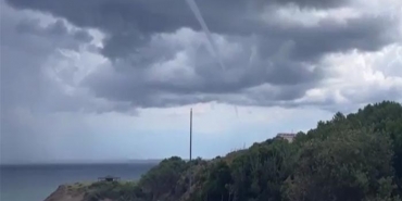 isbeykoz-da-kisa-sureli-hortum-panigi-yasandi-10863-_4441-4