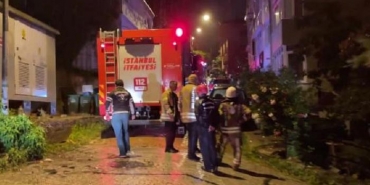 isbeykoz-da-korku-filmi-gibi-gece-yangin-cikti-evler_5905-4