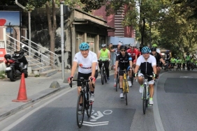 isbeykoz-da-pazar-gunleri-yollar-bisikletlilerin-ola_3817-4