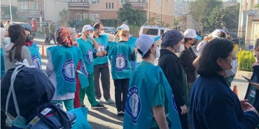 isbeykoz-da-saglik-calisanlari-haklari-icin-eylem-ya_8063-1