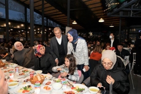 isbeykoz-da-sehit-aileleri-ve-gaziler-iftarda-bulust_7934-4