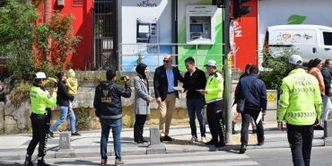 isbeykoz-da-yayalarin-guvenligi-icin-adim-atildi_1132-4