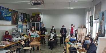 isbeykoz-halk-egitim-yilsonu-sergisine-hazir_8717-1