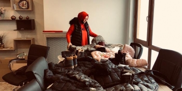 isbeykoz-kadinlarindan-minik-yurekleri-isitan-hareke_6725-1