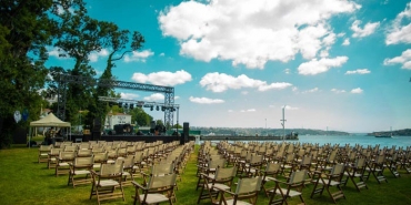 isbeykoz-manzarasinda-acik-hava-sinema-gunleri-basli_7031-4