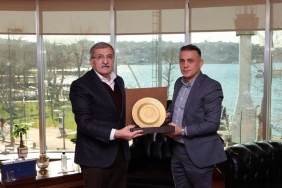 isbeykoz-muhtarlar-dernegi-nden-nezaket-ziyareti-100_2105-1