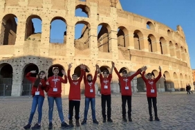 isbeykoz-ogrencileri-avrupa-yi-gezerek-taniyor_6342-1