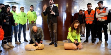 isbeykoz-ogrencilerinden-hayat-kurtaran-hamle_5623-4