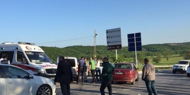 isbeykoz-riva-yolunda-kaza-1-olu_4987-4