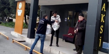 isbeykoz-taksici-esnafi-iftarda-yalniz-birakilmadi-_8275-1