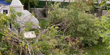 isbeykoz-un-tarihi-namazgahi-harabeyi-andiriyor_7499-4