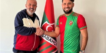 isbeykozlu-futbolcu-yillar-sonra-yuvaya-dondu_9323-4