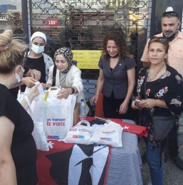 ischp-beykoz-dan-ogrencilere-kirtasiye-destegi_9669-1