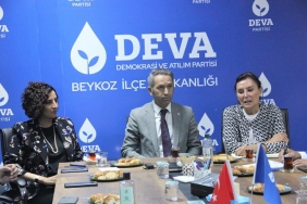 isdeva-beykoz-genel-baskan-yardimcilarini-agirladi_5230-4