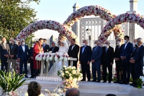 isdevlet-zirvesi-beykoz-daki-dugun-davetinde-bulustu_2557-1