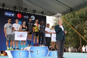 isdunyanin-ilkleri-beykoz-manzarasinda-gerceklesiyor_6637-4