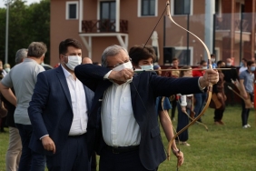 isfetih-in-568-yildonumu-beykoz-da-ok-atislariyla-ku_9840-1