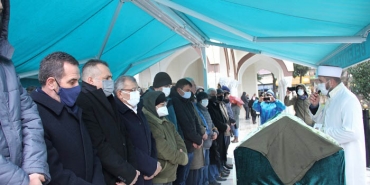 isgaye-zayif-in-annesi-gozyaslariyla-ugurlandi_2026-5