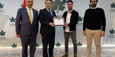 isgelecek-partisi-beykoz-genclik-kollari-baskani-ata_2253-4