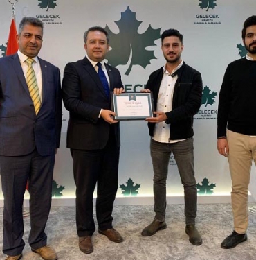 isgelecek-partisi-beykoz-genclik-kollari-baskani-ata_2253-4