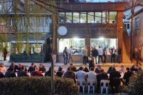 isgorentas-dernegi-geleneksel-iftar-yemeginde-bulust_4559-4