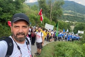 ishanefi-dilmac-bosna-da-olum-yuruyusune-katildi_5700-1