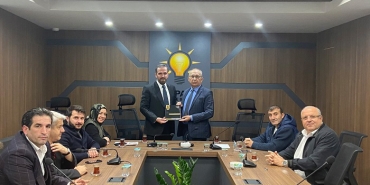 ishanefi-dilmac-kas-der-genel-baskani-ni-agirladi_9651-1