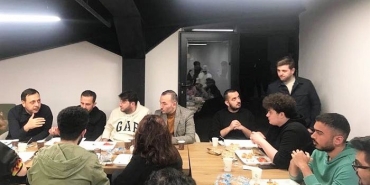 ismilletvekili-ozsoy-beykoz-genclerine-verdigi-sozu-_5455-4