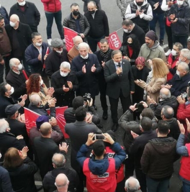 isordu-milletvekili-seyit-torun-beykoz-sokaklarinda_4415-1