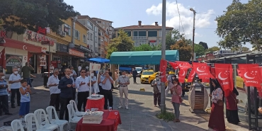 issaadet-partililer-beykoz-da-asure-ikram-etti_3009-1