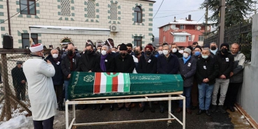 isspor-camiasi-yusuf-dinc-i-yalniz-birakmadi_1038-4