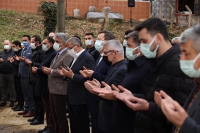 murat-aydin-annesini-ebediyete-ugurladi_3061-1